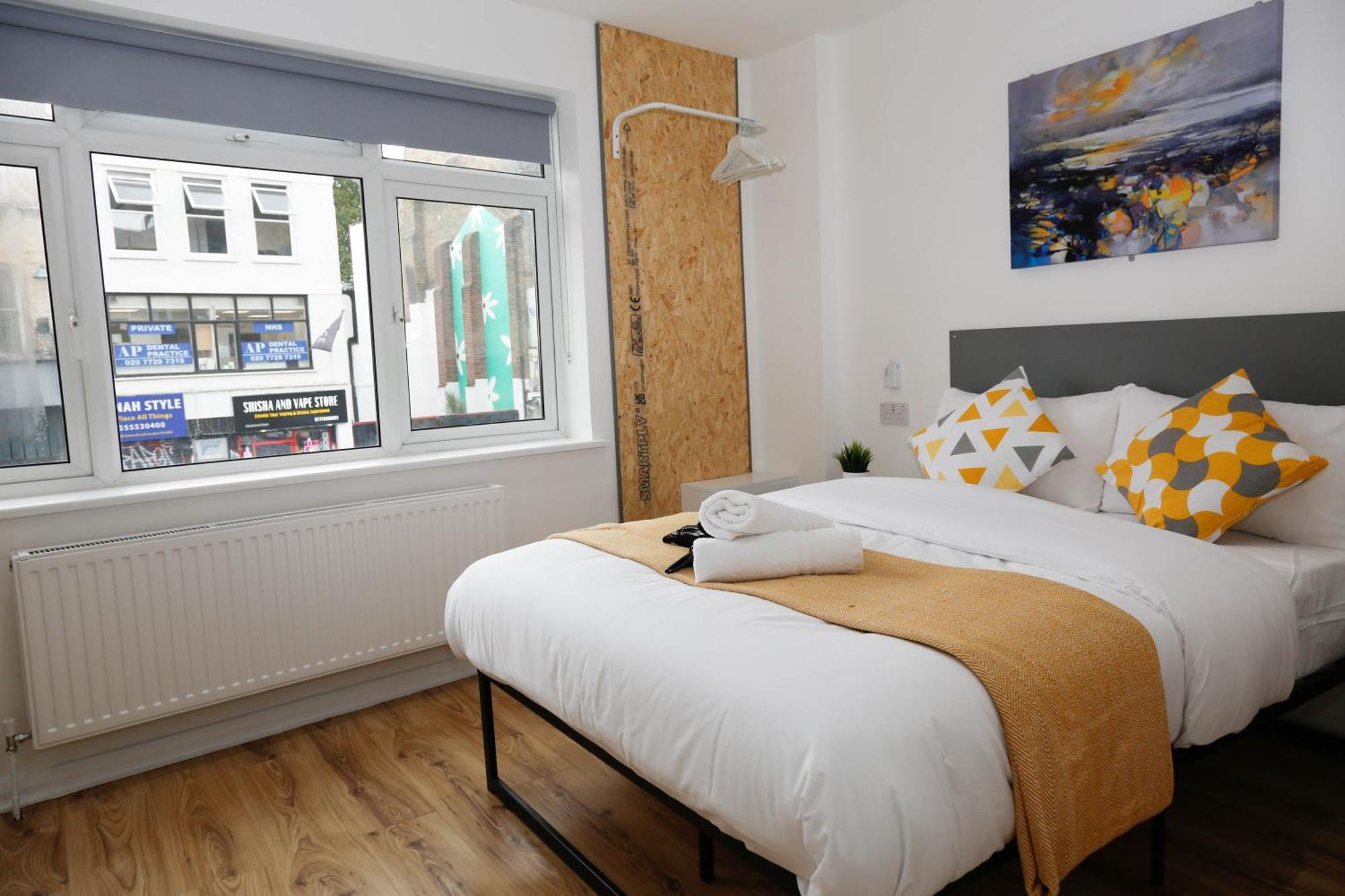 New Luxury Apartments In Central London Next To Shops, Cafes, Bars & Metro Eksteriør bilde