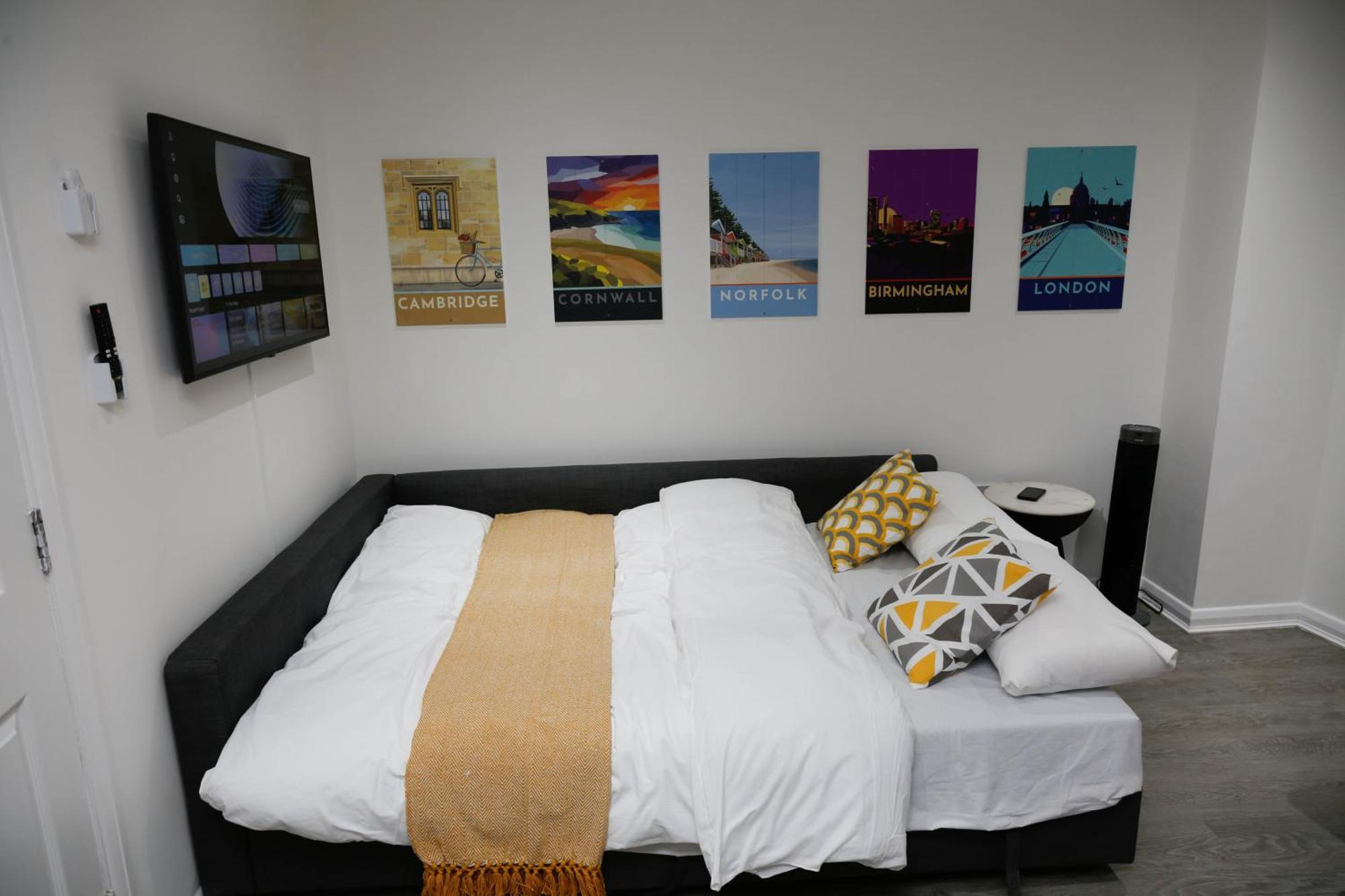 New Luxury Apartments In Central London Next To Shops, Cafes, Bars & Metro Eksteriør bilde